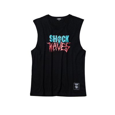 Мъжки потник с надпис "Shock Waves" в бял и черен цвят