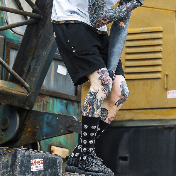 Стилни мъжки къси панталони подходящи за ежедневие в три цвята