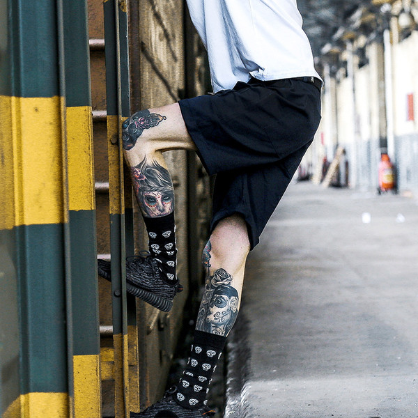 Стилни мъжки къси панталони подходящи за ежедневие в три цвята