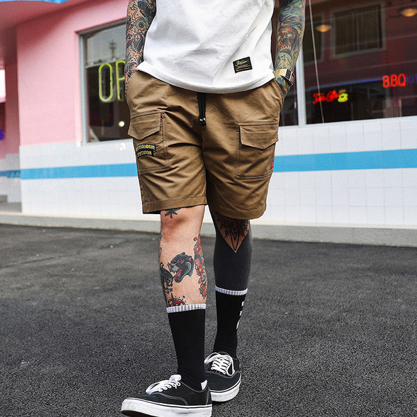 Мъжки шорти в четири цвята с джобове