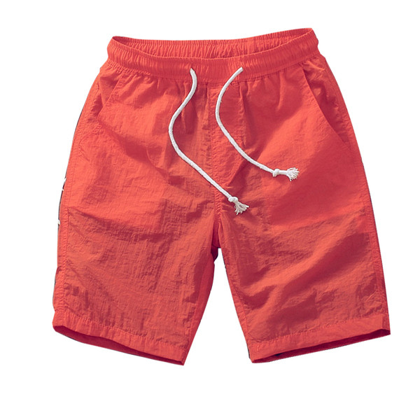 Удобни бързосъхнещи мъжки шорти в четири цвята