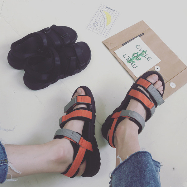 Мъжки спортни сандали с лепенки в различни цветове