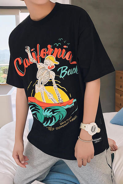 Ежедневна тениска в три цвята с изображение и надписи