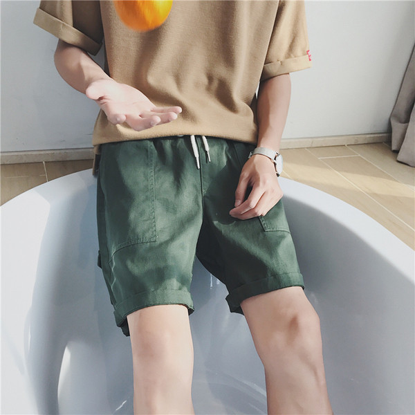 Ежедневни и стилни шорти за мъже в три цвята дълбоки джобове