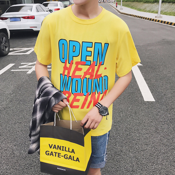 Мъжка тениска в свободен стил с надписи в два цвята