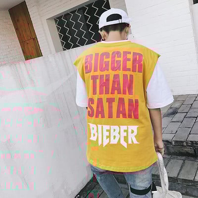 Ευρύ ανδρικό μπλουζάκι σε διάφορα χρώματα με επιγραφή στην πλάτη