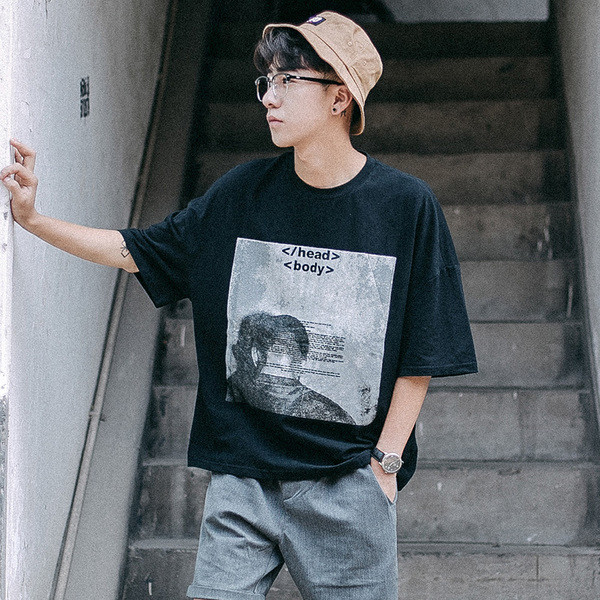 Готина мъжка тениска с 3/4 ръкав и изображение, в бял и черен цвят