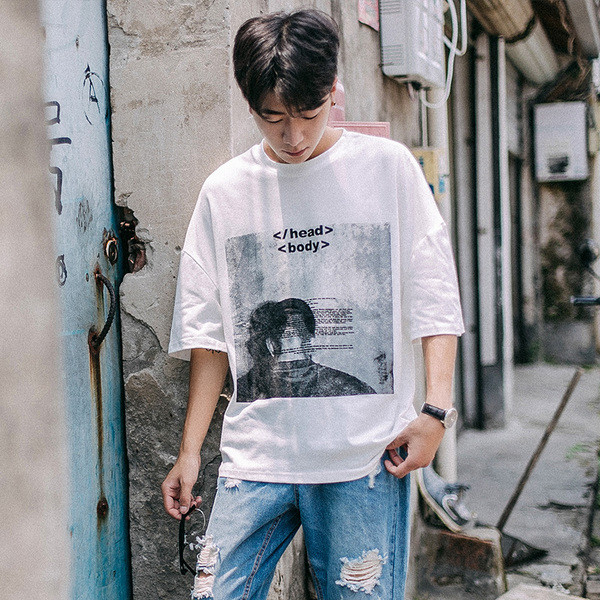 Готина мъжка тениска с 3/4 ръкав и изображение, в бял и черен цвят