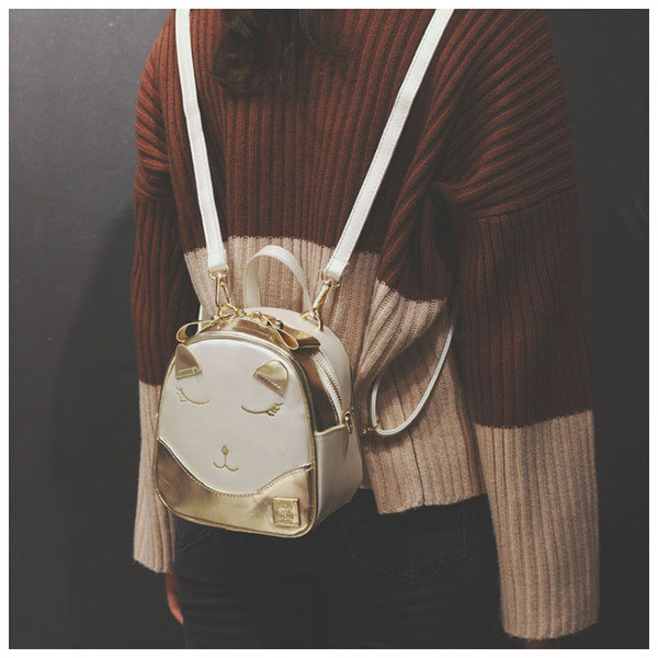 Πολύ χαριτωμένο μίνι σακίδιο με τετράχρωμη διακόσμηση