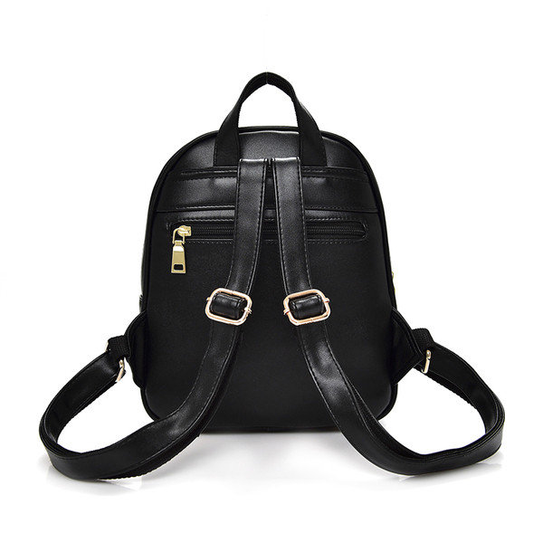 Όμορφο γυναικείο σακίδιο με τετράχρωμη διακόσμηση