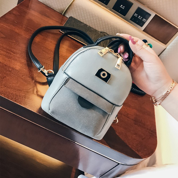 Κομψό γυναικείο σακίδιο  σε τέσσερα χρώματα