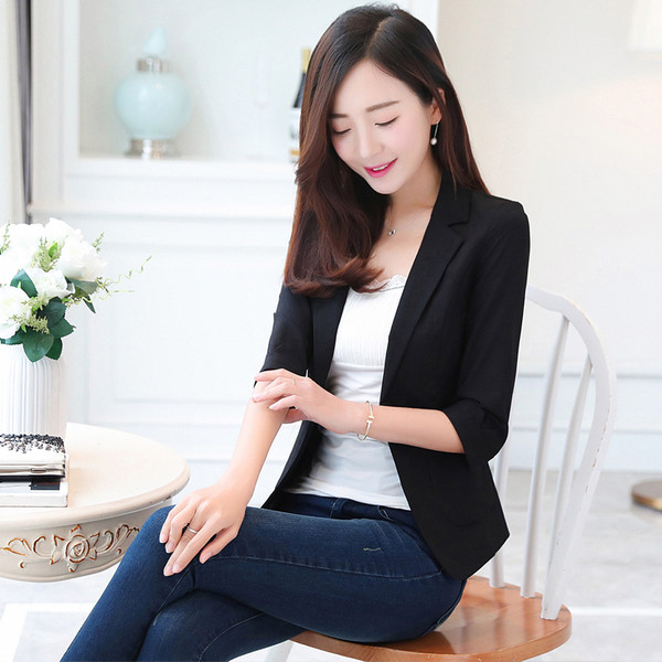 Σπορ-κομψόγυναικεία σακάκι σε τέσσερα διαφορετικά χρώματα