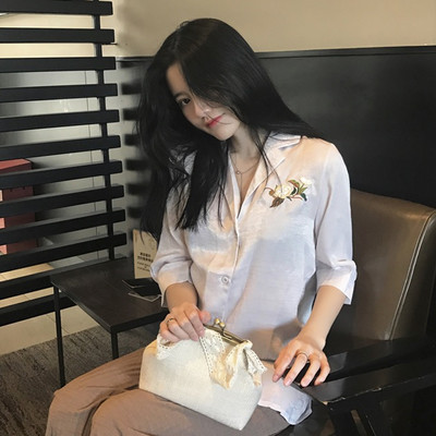 Сладка дамска риза с 3/4 ръкав в три цвята с бродерия