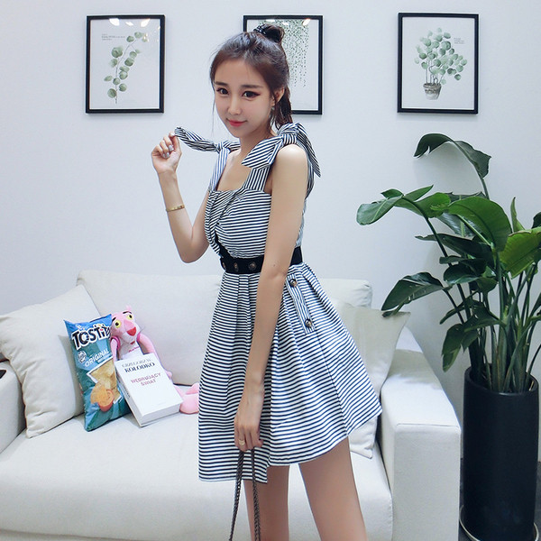 Γυναικείο ριγέ αμάνικο φόρεμα