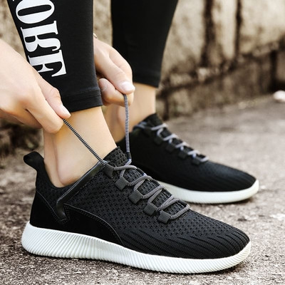 Αθλητικά αντρικά παπούτσια σε δύο μοντέλα