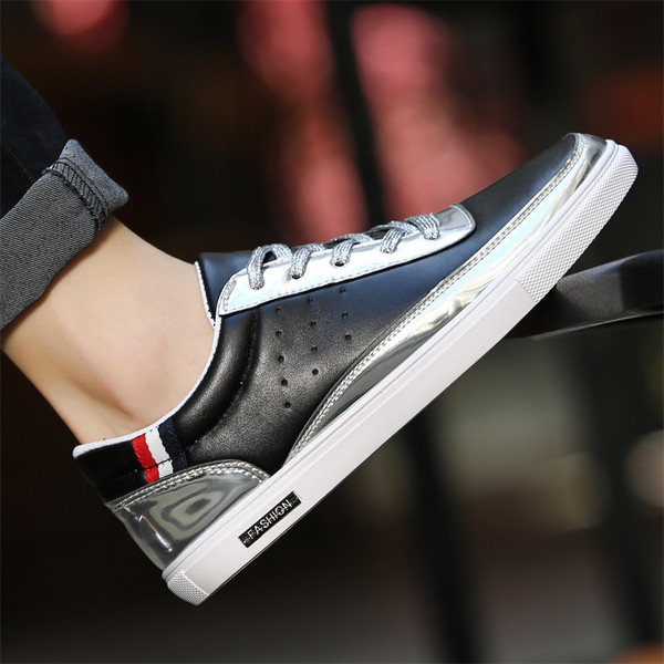 Ανδρικά πάνινα παπούτσια σε ασημί, χρυσό και μαύρο χρώμα