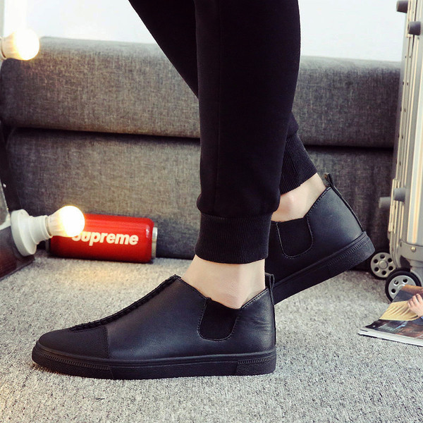 Αθλητικά-κομψά ανδρικά μοκασίνια σε τρεις αποχρώσεις