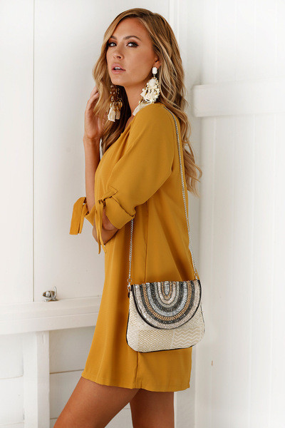 Γυναικείο φόρεμα  με κοντό μανίκι κε κορδέλα