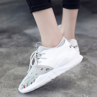 Άνετα αθλητικά γυναικεία παπούτσια  σε τρία χρώματα