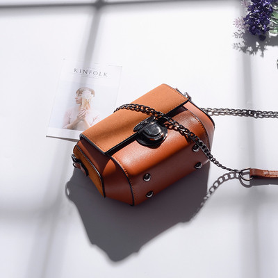 Мини сладка чанта с метална дръжка в пет цвята