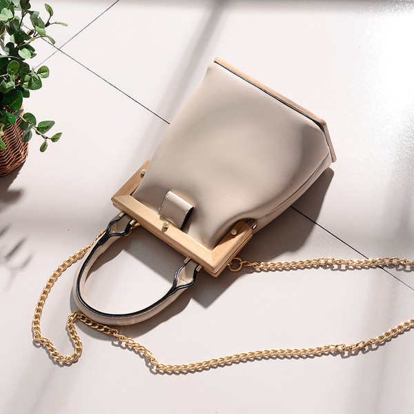 Стилна мини чанта за дамите в много цветове