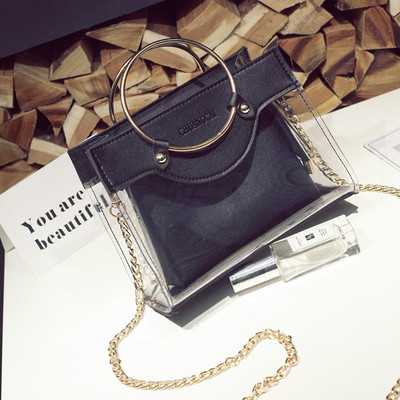 Стилна дамска чанта с два вида дръжки - метална халка и дълга метална дръжка