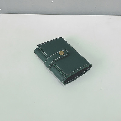 Мини дамски портфейл в семпъл модел и в пет цвята