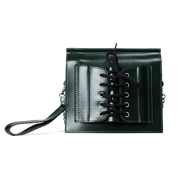 Стилна дамска чанта в четири цвята с метална дръжка и с връзки