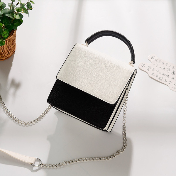 Стилна мини дамска чанта в четири цвята