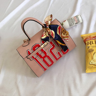 Ежедневна дамска чанта с панделка в четири цвята