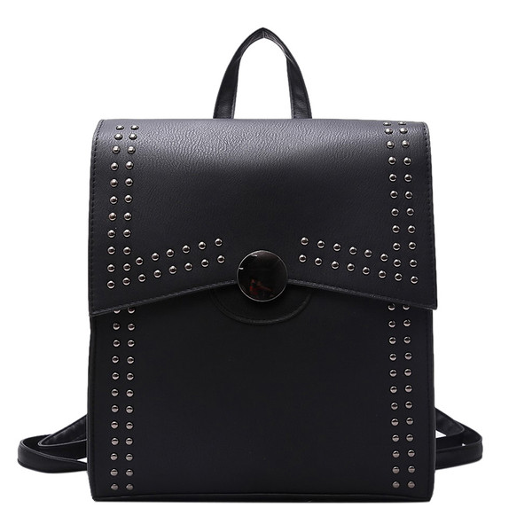 Κομψό σακίδιο με μεταλλική διακόσμηση σε τέσσερα χρώματα