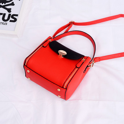 Сладка мини дамска чанта с двойна дръжка в четири цвята