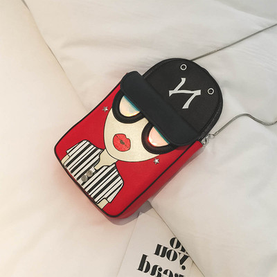 Стилна дамска чанта с апликация и с метална дръжка в три цвята