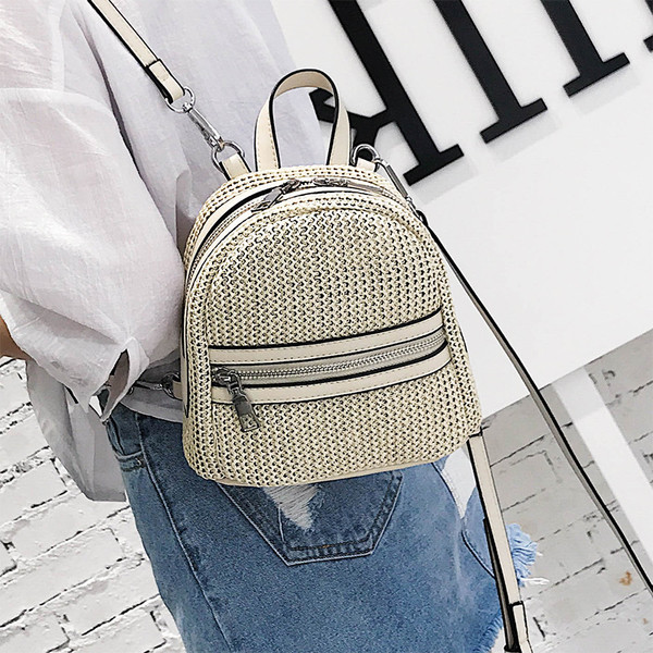 Κομψό και όμορφο γυναικείο σακίδιο σε δύο χρώματα