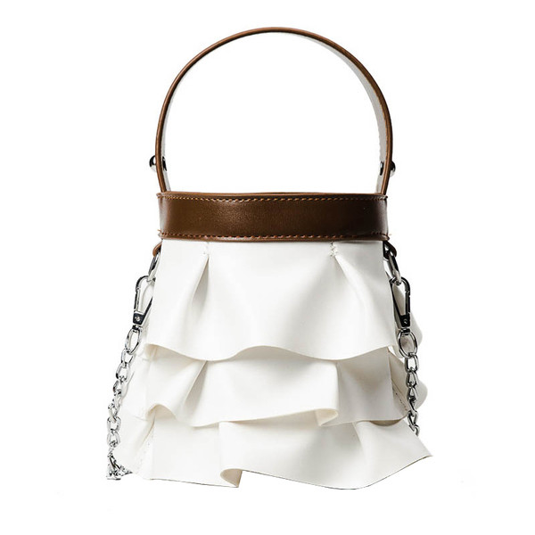 Интересен модел дамска чанта с метална дръжка в три цвята