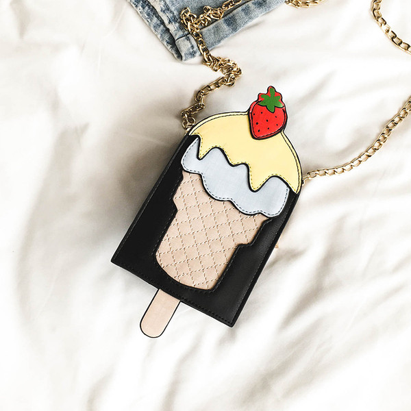 Сладка дамска чанта във формата на сладолед с метална дръжка