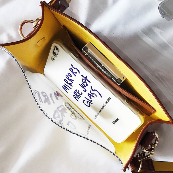 Мини дамска чанта в четири цвята, подходяща за ежедневие