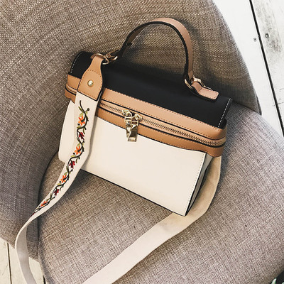 Модерна дамска чанта в два цвята с широка дръжка с бродерия