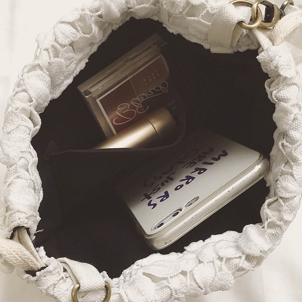 Ежедневна дамска чанта покрита с дантела в два цвята