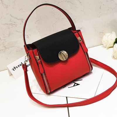 Красива дамска чанта с два вида дръжки в четири цвята