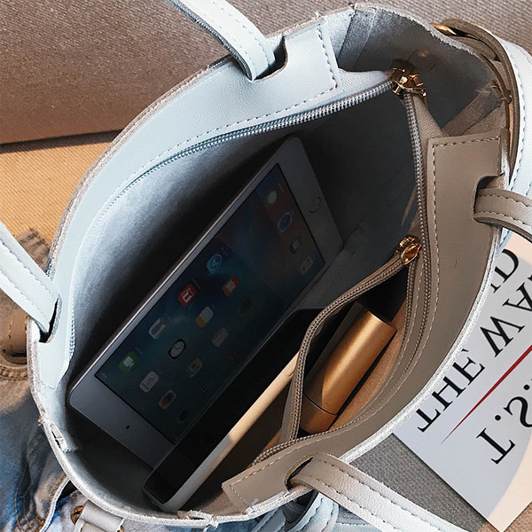 Семпъл модел дамска чанта с два вида дръжки и в няколко цвята