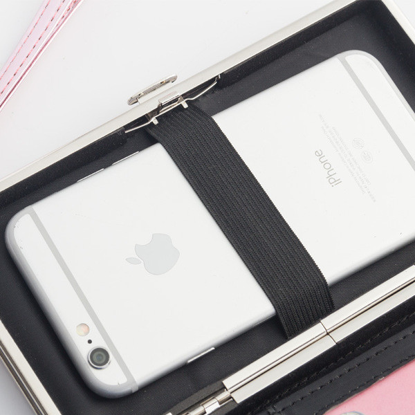 Красив и много удобен дамски портфейл с декорация в различни цветове