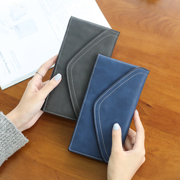 Семпъл модел дамски портфейл в шест цвята и много практичен