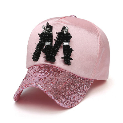 Лъскава бейзболна дамска шапка и с пайети в няколко цвята