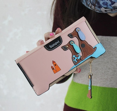 Сладък дамски портфейл с декорация и с дръжка в много цветове