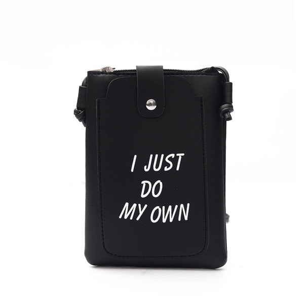 Мини дамска чанта с надпис в четири цвята