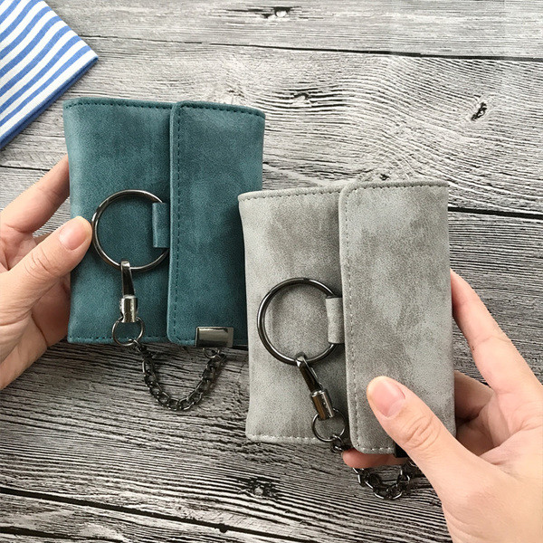 Стилен мини дамски портфейл с метална декорация в пет цвята