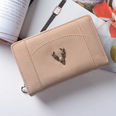 Красив дамски портфейл в шест цвята с малка декорация