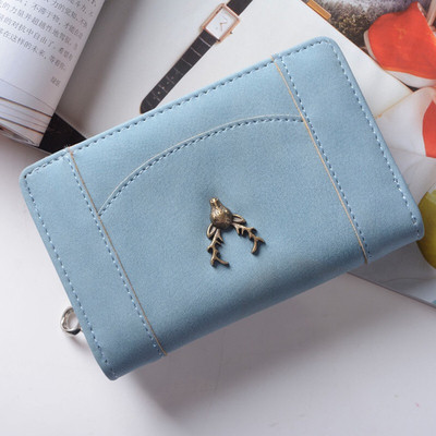 Красив дамски портфейл в шест цвята с малка декорация