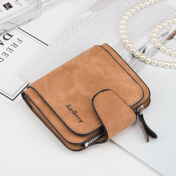 Мини дамски портфейл в няколко цвята с много разделения